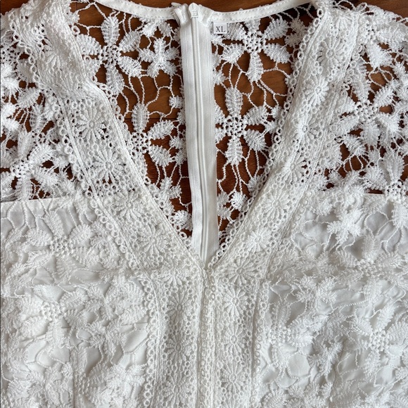 White midi dress - Picture 12 of 12